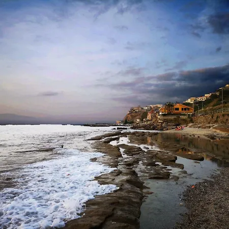 Residenza Maria Antonietta - 50 Metri Dal Mare 招待所 3*