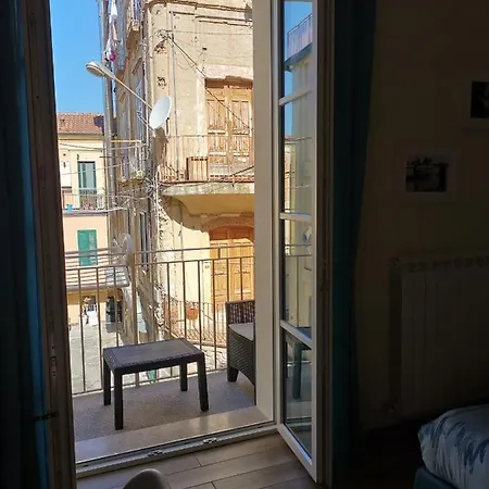 Maison d'hôtes Residenza Maria Antonietta - 50 Metri Dal Mare