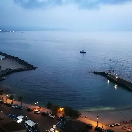 Residenza Maria Antonietta - 50 Metri Dal Mare * Pizzo (Calabria)