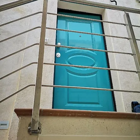 Residenza Maria Antonietta - 50 Metri Dal Mare Pizzo (Calabria)