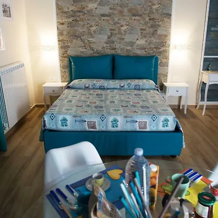 Maison d'hôtes Residenza Maria Antonietta - 50 Metri Dal Mare