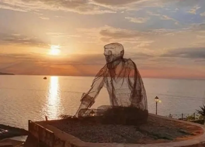 Pensjonat Residenza Maria Antonietta - 50 Metri Dal Mare 3*