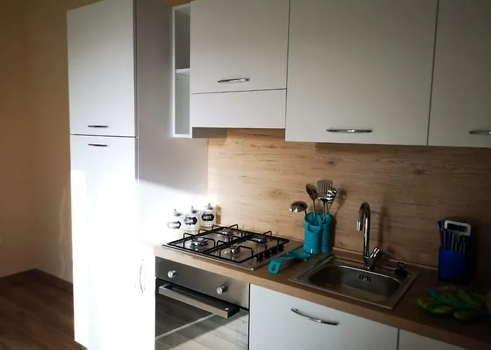 Pensjonat Residenza Maria Antonietta - 50 Metri Dal Mare 3*