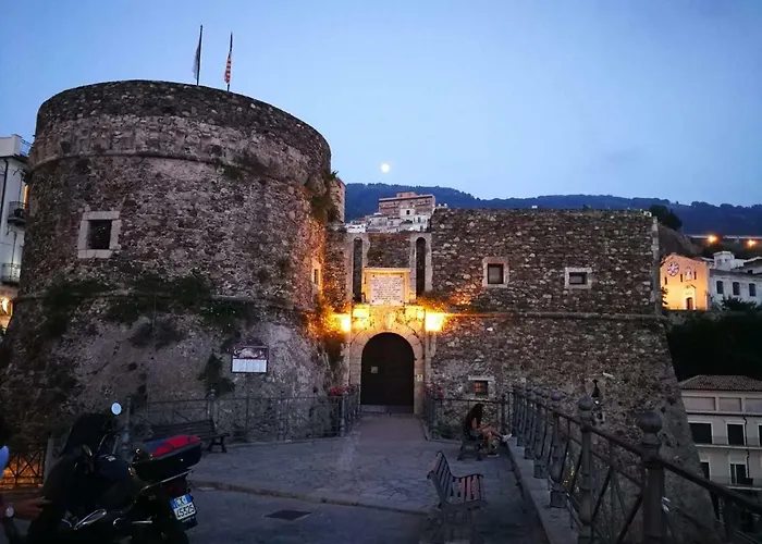 Residenza Maria Antonietta - 50 Metri Dal Mare Pensionat 3*