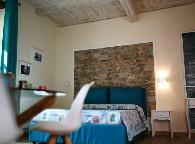 Pensionat Residenza Maria Antonietta - 50 Metri Dal Mare 3*